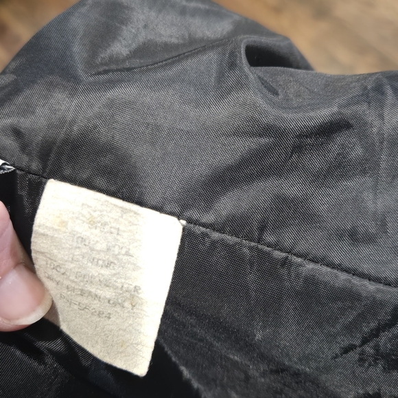 Brooks Brothers Black Wool Textured Tweed Jacket Blazer Gold Buttons SZ 12 - Picture 7 of 8